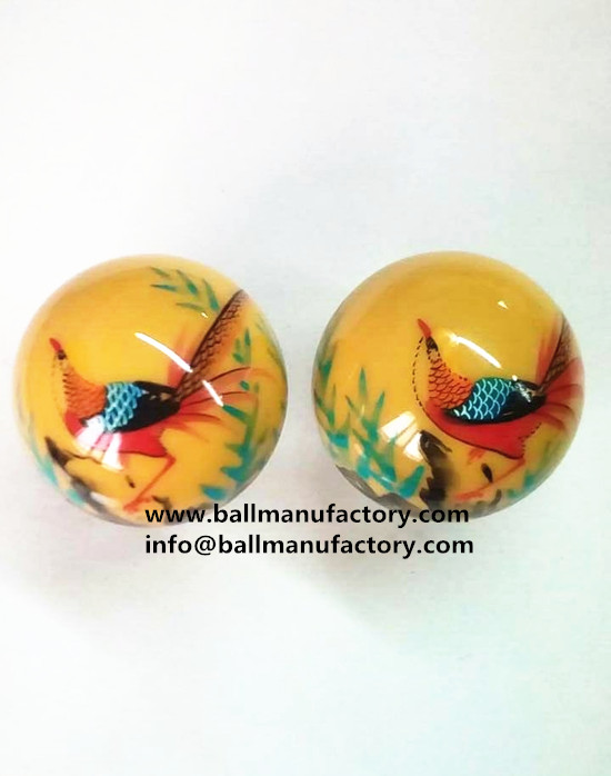 Painting chiming ball with Golden pheasant