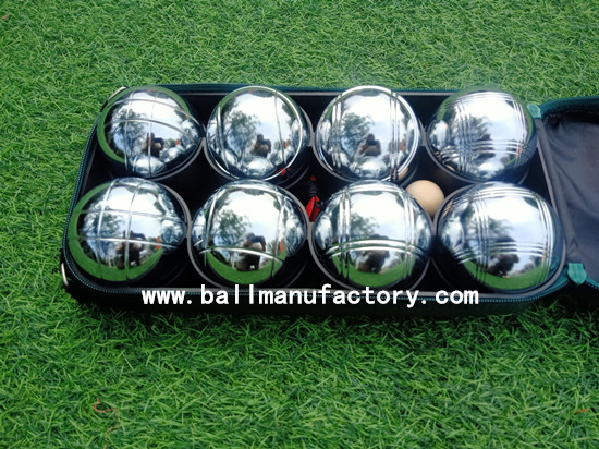 supply petanque ball with nylon case in green